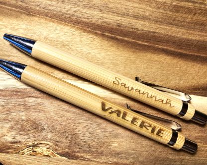 Houten balpen gepersonaliseerd met uw eigen tekst